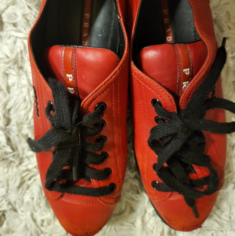 100% AUTHENTIC RED PRADA LEATHER SNEAKERS TRAINERS KIDS OR ADULTS